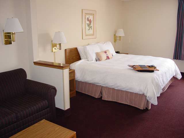 明尼阿波利斯圣保罗伍德伯里汉普顿酒店 客房 照片